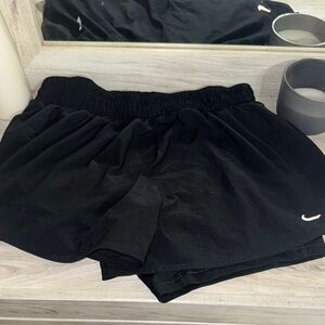 Nike Black Athletic Shorts Lightweight Elastic Waist